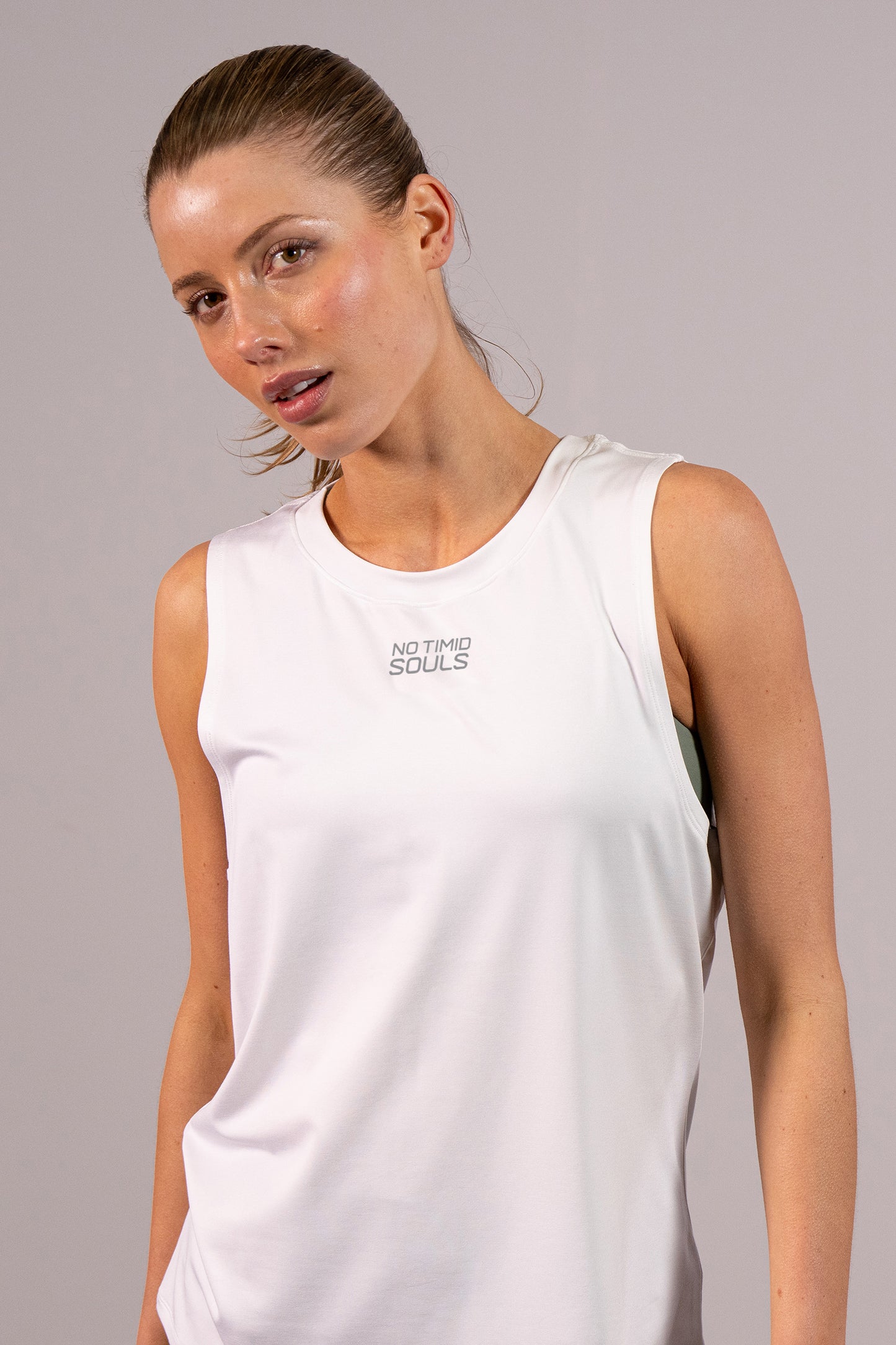 Iceberg White - Silver Logo